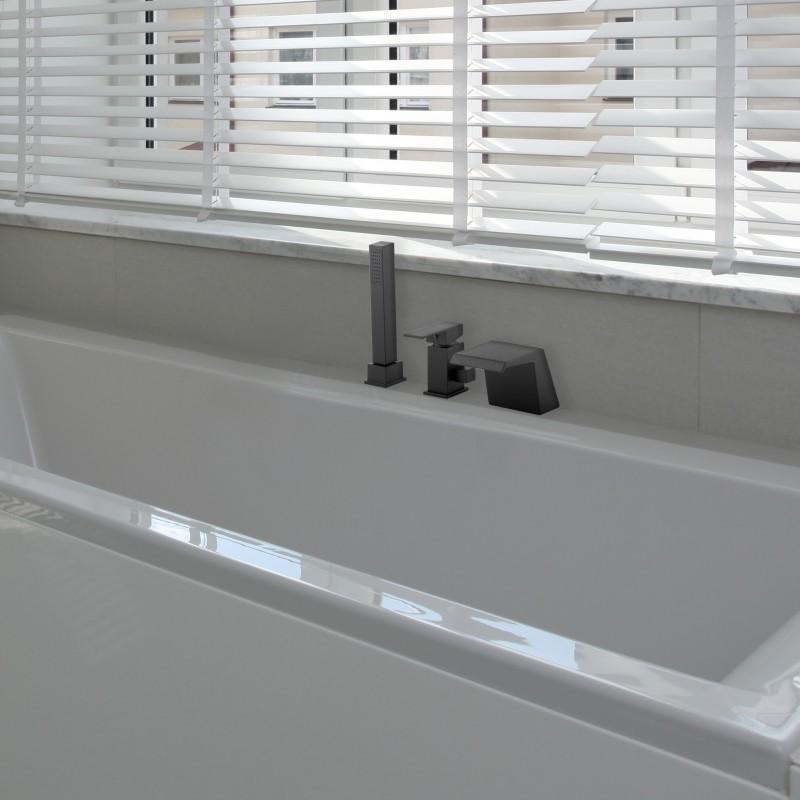 BATERIA WANNOWO-PRYSZNICOWA, MECHANICZNA, CZARNA BW.TRIO-BLK OUTLET 30 %